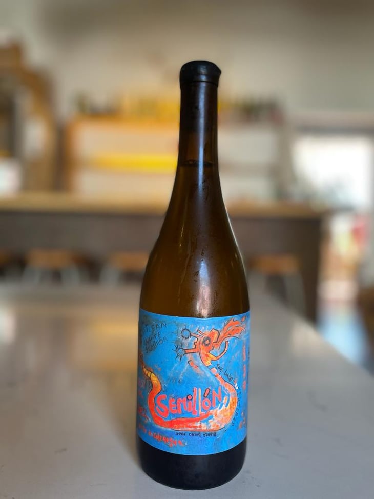 Semillón - Escandalo - Mauricio Veloso Estuardo 