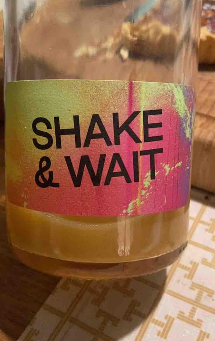 Shake & Wait Pet Nat Orange - Brand Bros - Weingut Brand - Daniel & Jonas Brand 