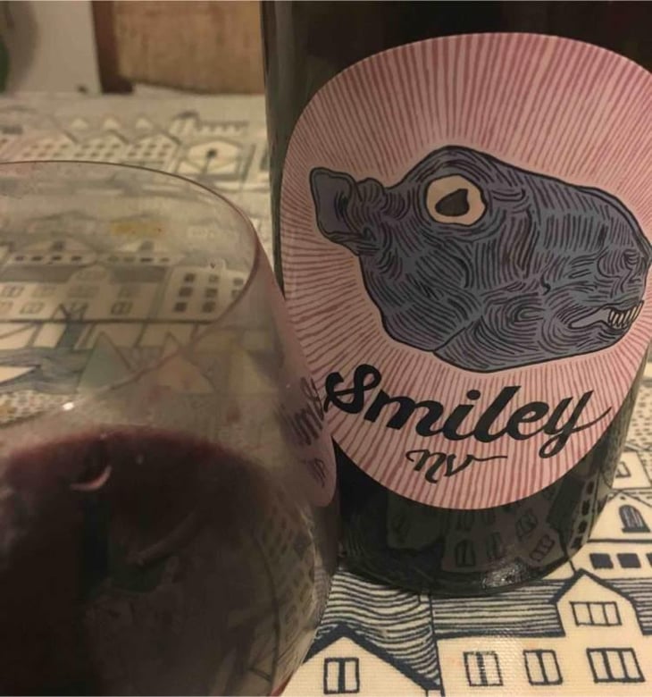 Smiley Dry Red NV V3 - Silwervis and Terracura Wines - Silwervis and Terracura Wines 