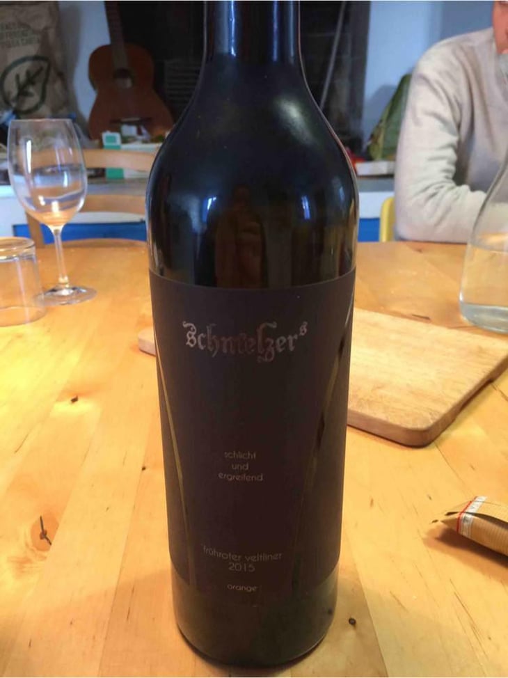 Schlicht Und Ergreifend - Schmelzers Weingut - Georg & Elisabeth Schmelzer 