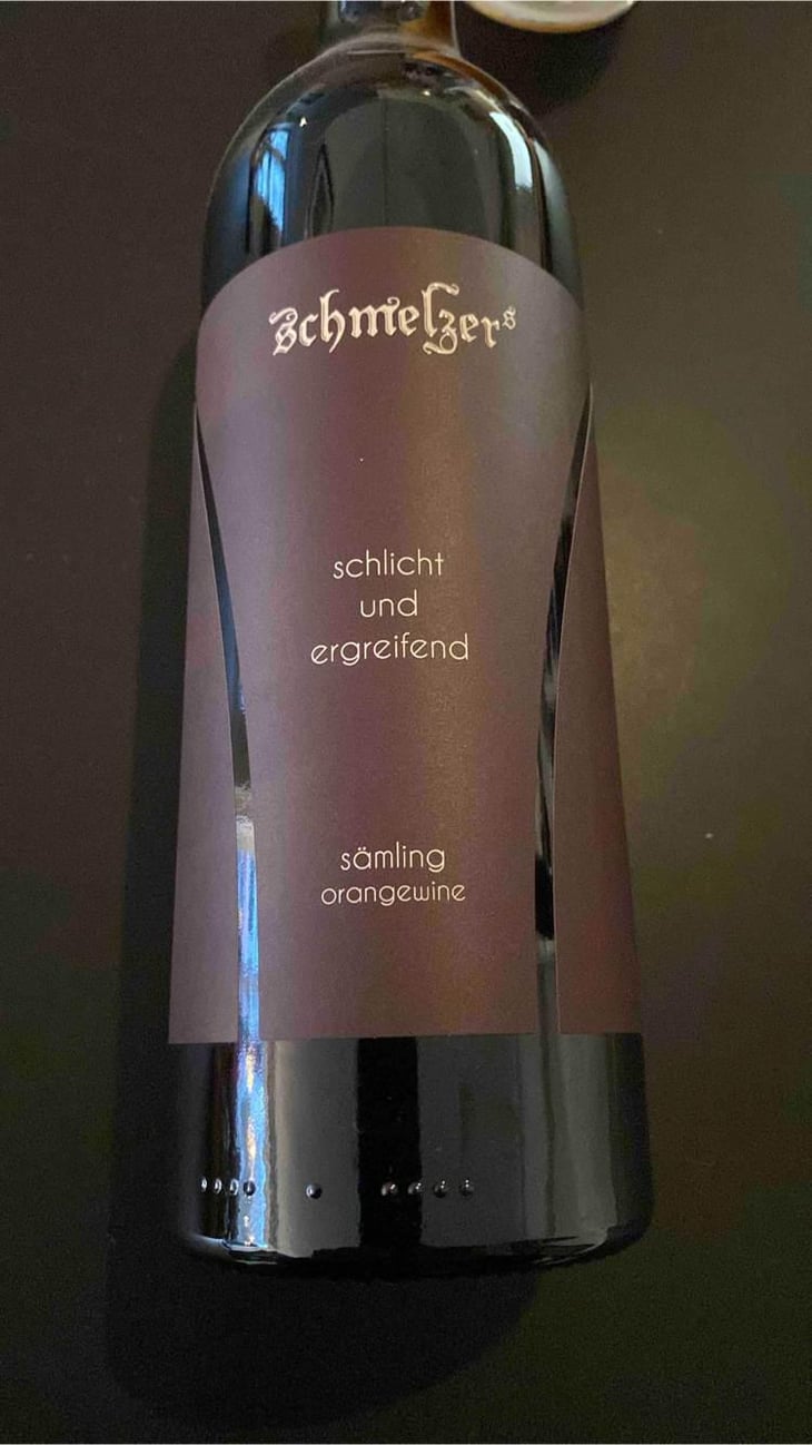 Schlicht Und Ergreifend - Schmelzers Weingut - Georg & Elisabeth Schmelzer 