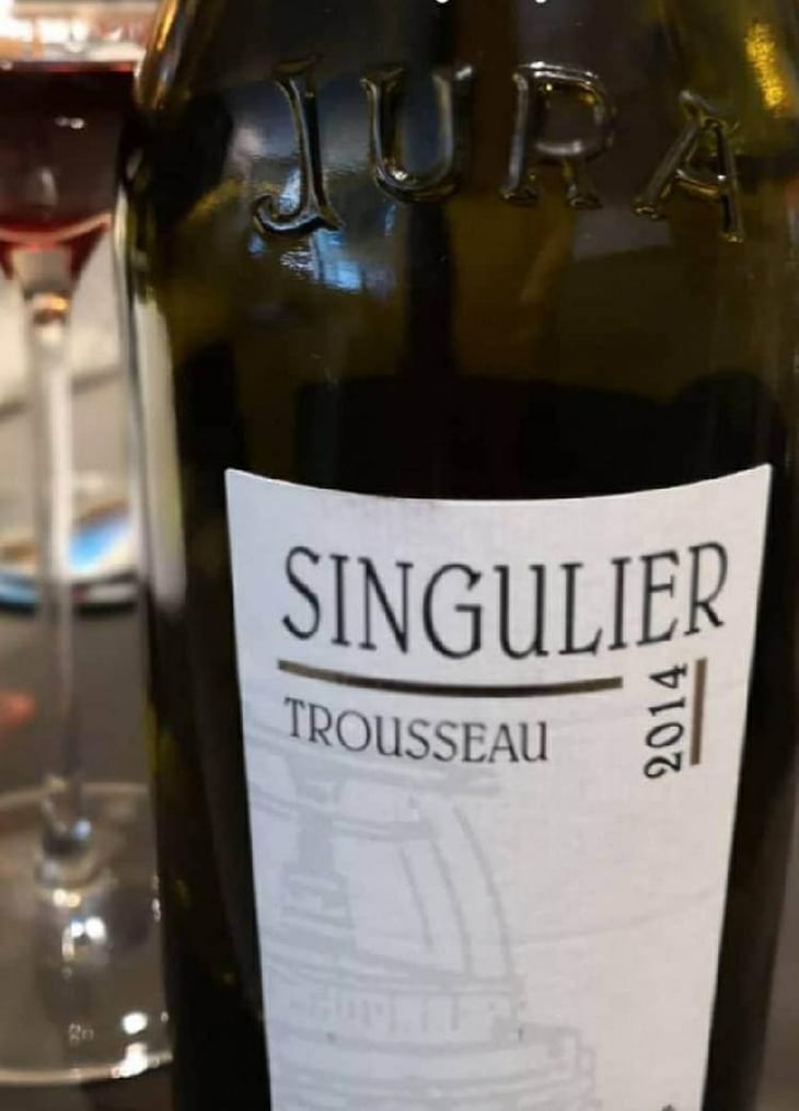 Singulier - Domaine André & Mireille Tissot - Bénédicte & Stéphane Tissot 