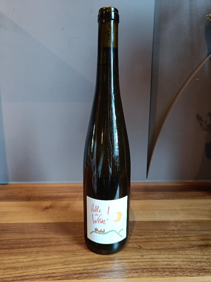 Riesling - Lelle Ihr Wein - Lena-Maria Julier 