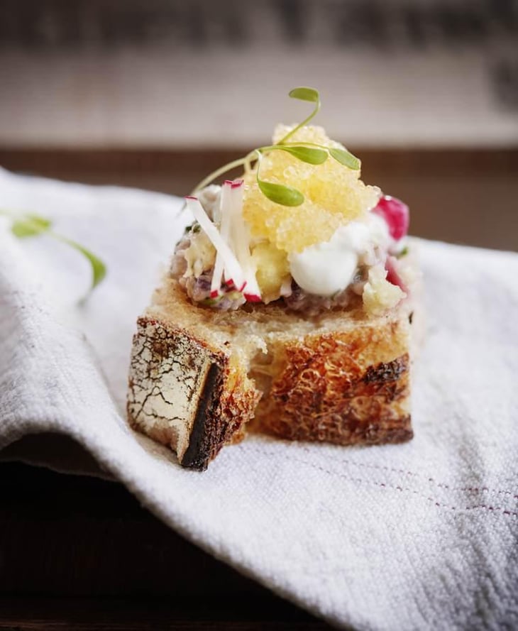 Sauerteigbrot Mit Albeli-Kaviar - Jazzkantine - 429907
