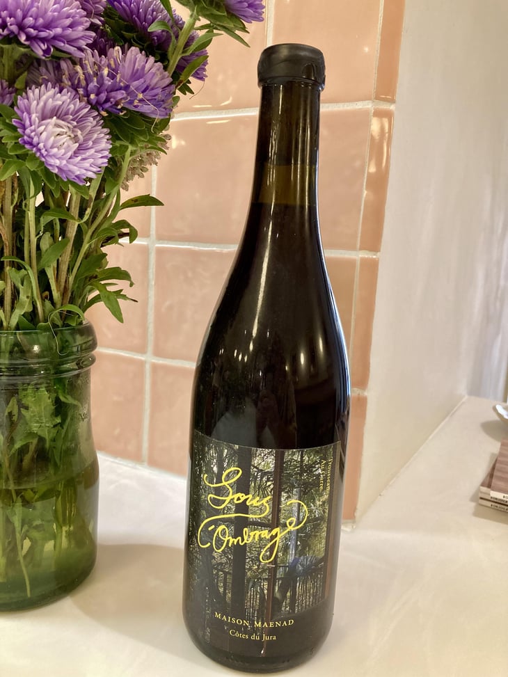 Sous l’ouvrage - Domaine Maison Maenad - Katie Worobeck -2022