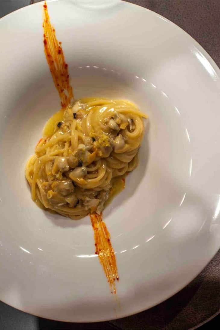 Spaghetti Alle Vongole Veraci E ‘Nduja. - Sestante Osteria di Mare - 529819