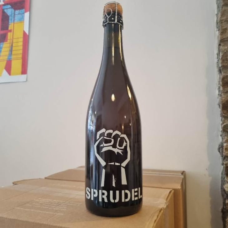 Sprudel - Stadtkelter - Tobias Buset 