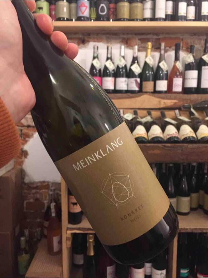 Konkret Weiss - Meinklang - Weingut Michlits - Angela & Werner Michlits 