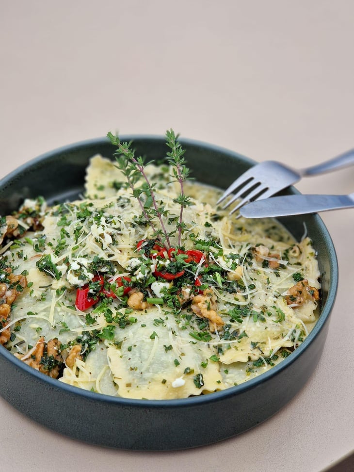 Spinach-Ricotta Ravioli - Quai Pasa Buvette - 788157