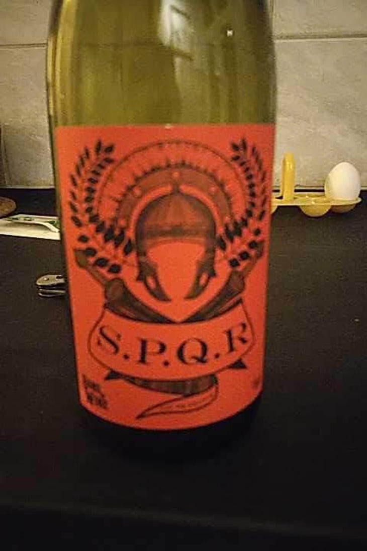 S.P.Q.R. - Sons of Wine - Farid Yahimi 