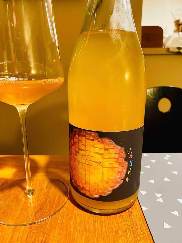 Spring Chenin - Jauma Wine - Denise & James Erskine 
