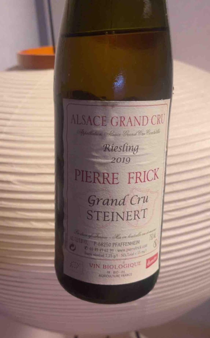 Steinert Riesling - Domaine Pierre Frick - Jean-Pierre, Chantal et Thomas Frick 