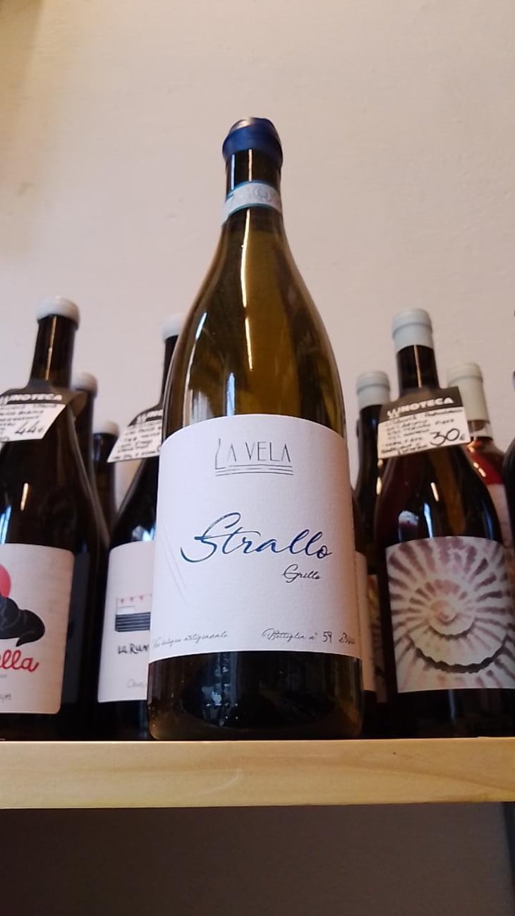 Strallo - Azienda Agricola La Vela - Gaspare La Vela & Monica Lazio 