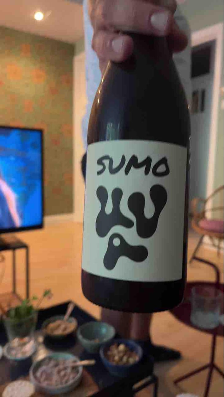 Sumo - Les Volatiles - Chai Uva - Mathilde Bayle & Pablo Siranossian 