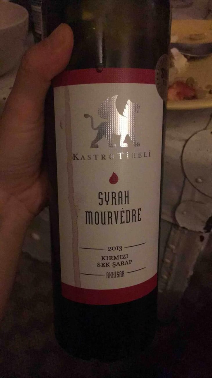 Syrah Mourvèdre - Kastro Tireli - Kastro Tireli 