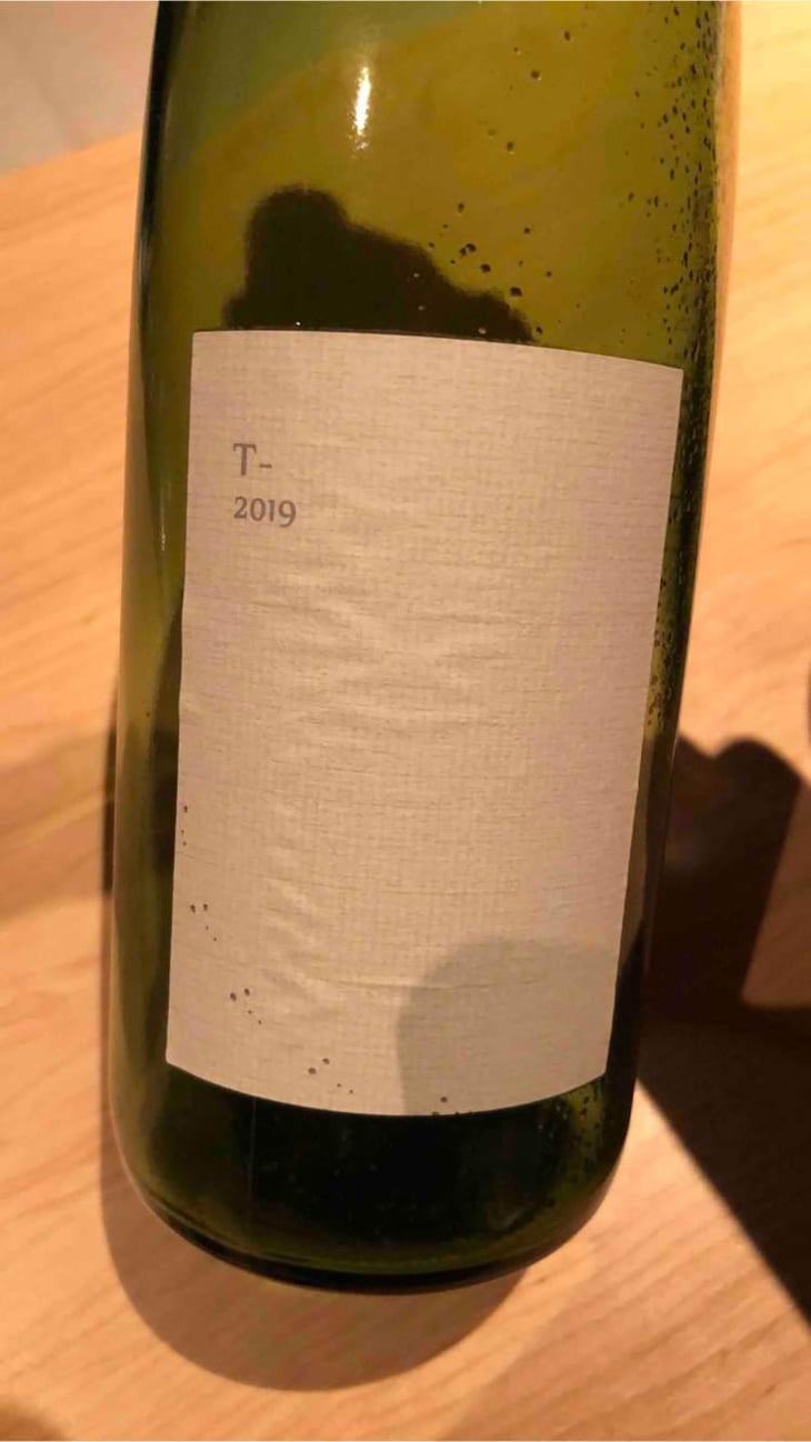 T-Blanc (Takumi Kondo) - Kurisawa Wines - Kondo Vineyard & Nakazawa Vineyard - Kazuyuki & Yukiko Nakazawa, Ryosuke & Takumi Kondo 