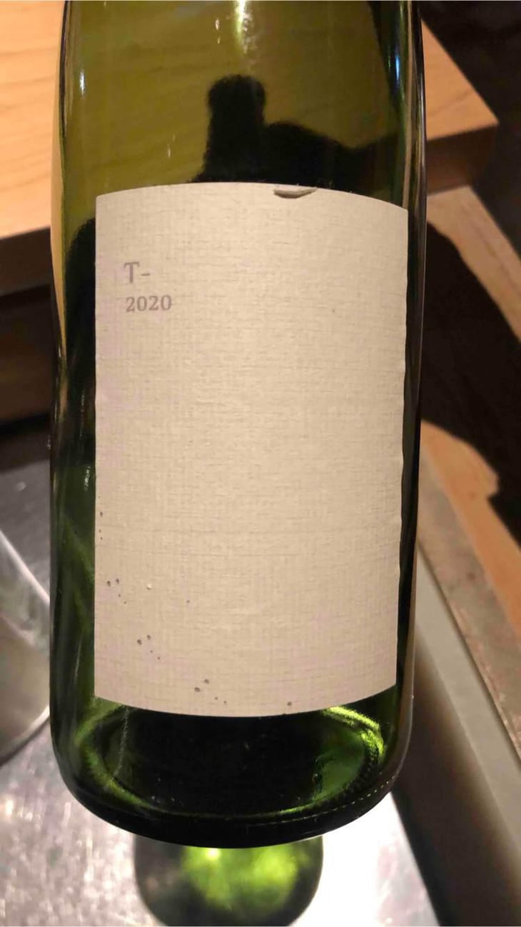 T-Blanc (Takumi Kondo) - Kurisawa Wines - Kondo Vineyard & Nakazawa Vineyard - Kazuyuki & Yukiko Nakazawa, Ryosuke & Takumi Kondo 