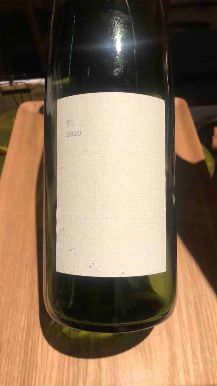 T-Blanc (Takumi Kondo) - Kurisawa Wines - Kondo Vineyard & Nakazawa Vineyard - Kazuyuki & Yukiko Nakazawa, Ryosuke & Takumi Kondo 