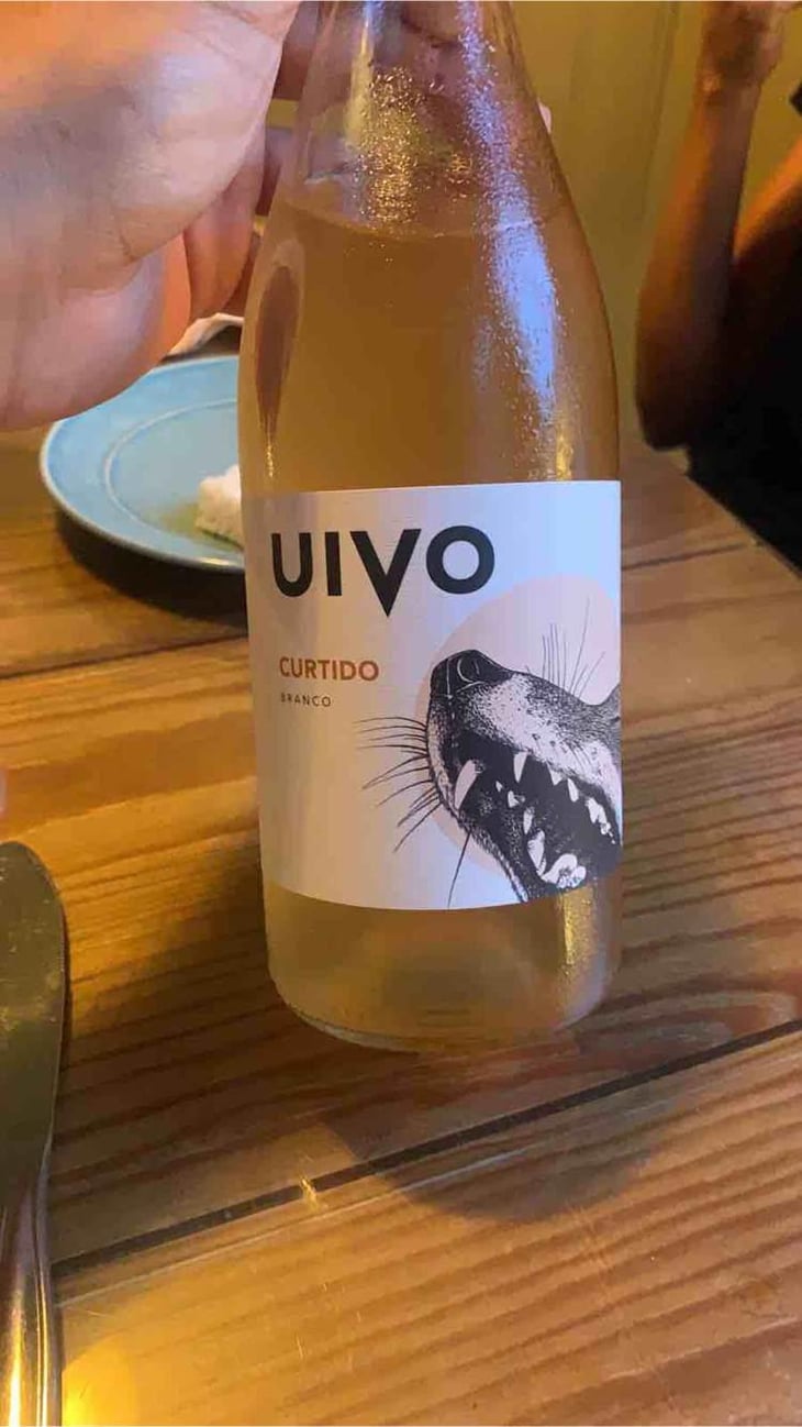 Uivo Curtido - Folias de Baco - Tiago Sampaio 