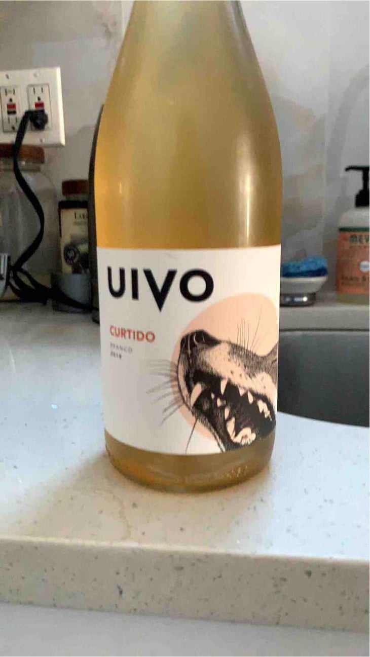 Uivo Curtido - Folias de Baco - Tiago Sampaio 