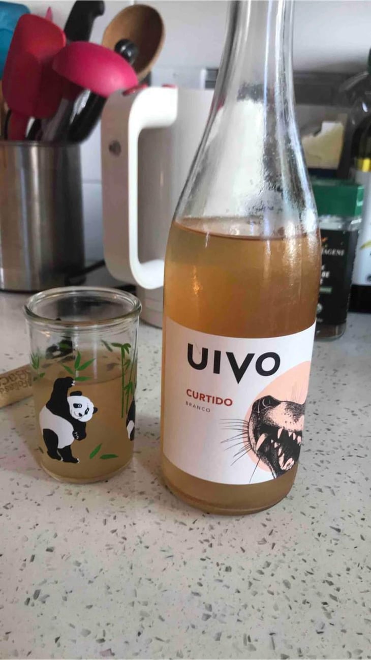 Uivo Curtido - Folias de Baco - Tiago Sampaio 