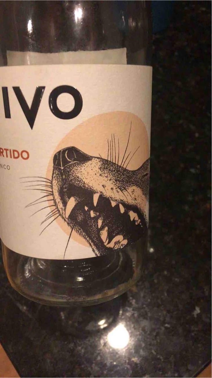 Uivo Curtido - Folias de Baco - Tiago Sampaio 