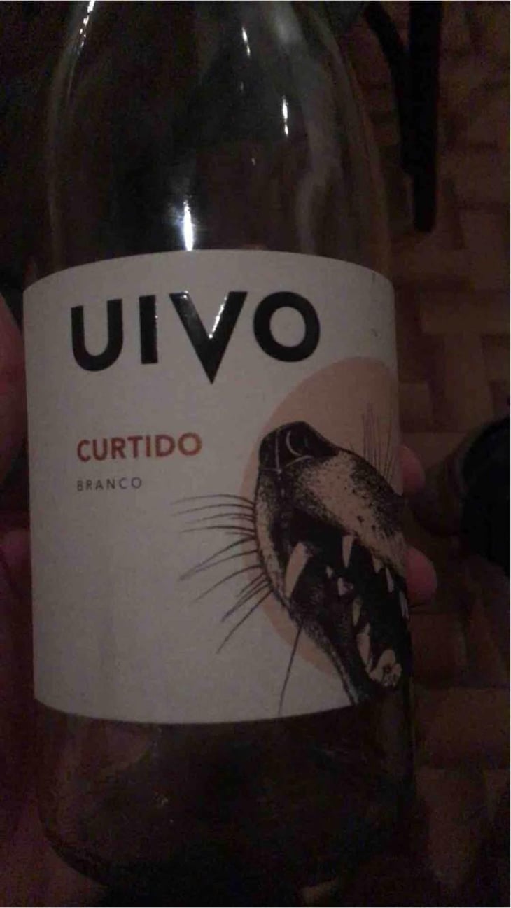Uivo Curtido - Folias de Baco - Tiago Sampaio 