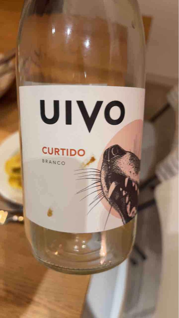Uivo Curtido - Folias de Baco - Tiago Sampaio 