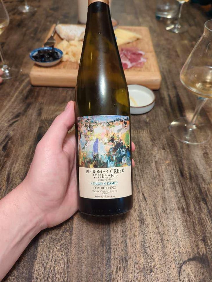 Tanzen Dame - Dry Riesling - Bloomer Creek Vineyard - Kim Engle & Debra Bermingham 