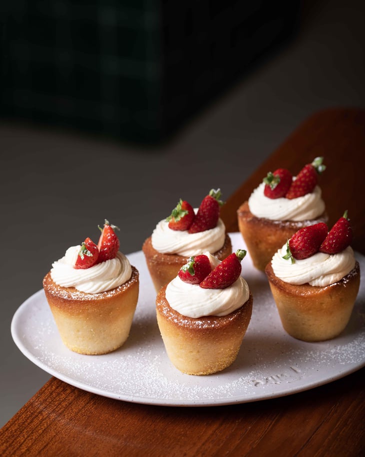 Tarta Friand De Frambuesa - Faire Tapas & Wine - 688546