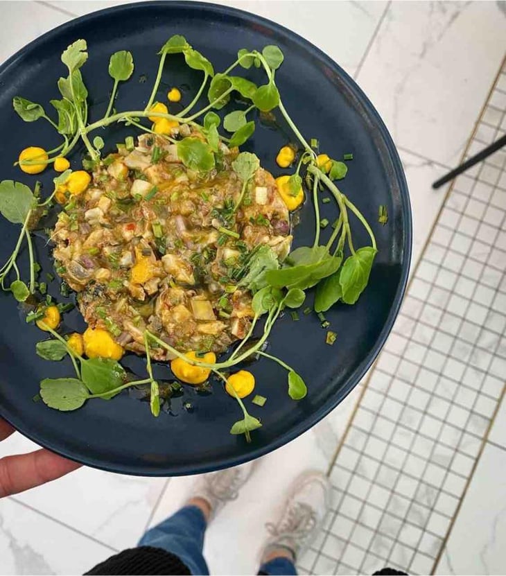 Tartare D’Amande De Mer, Condiment Mangue Et Kombu, Radis D’Hiver - Le Myrobolant - 685204