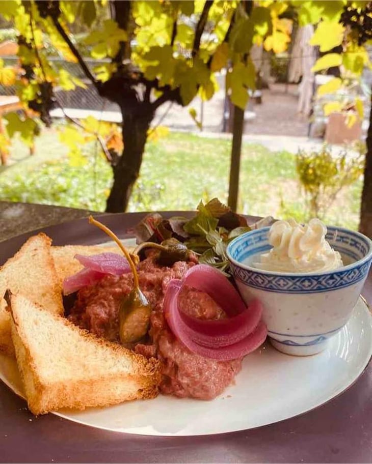 Tartare Di Bue Svizzero - Osteria La Guana Meride - 581506