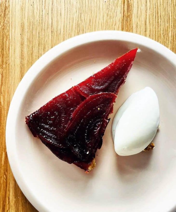 Tarte À La Betterave, Sorbet À La Bière - Monique, boire et manger - 488399