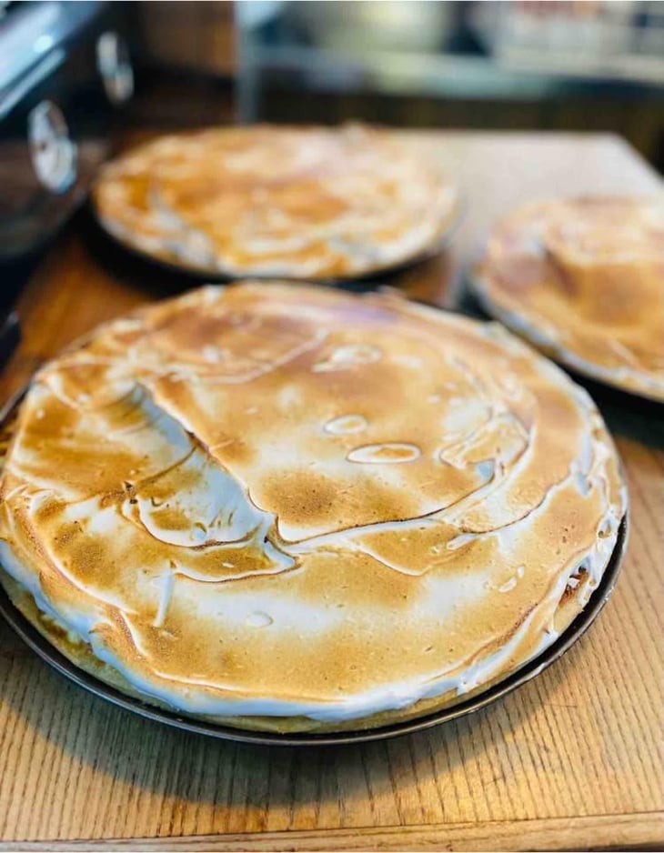 Tarte Rhubarbe Meringuée - Les GaRnements - 476273