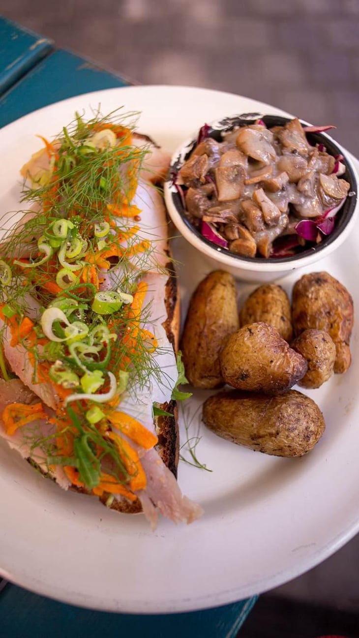 Tartine De Pescado Ahumado - Miettes - 512865