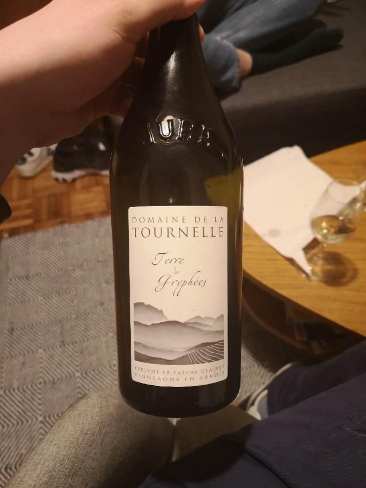 Terre de Gryphées - Domaine de la Tournelle - Evelyne Clairet 