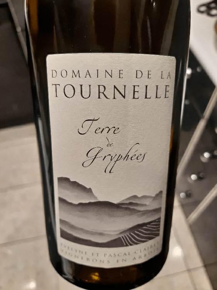 Terre de Gryphées - Domaine de la Tournelle - Evelyne Clairet 