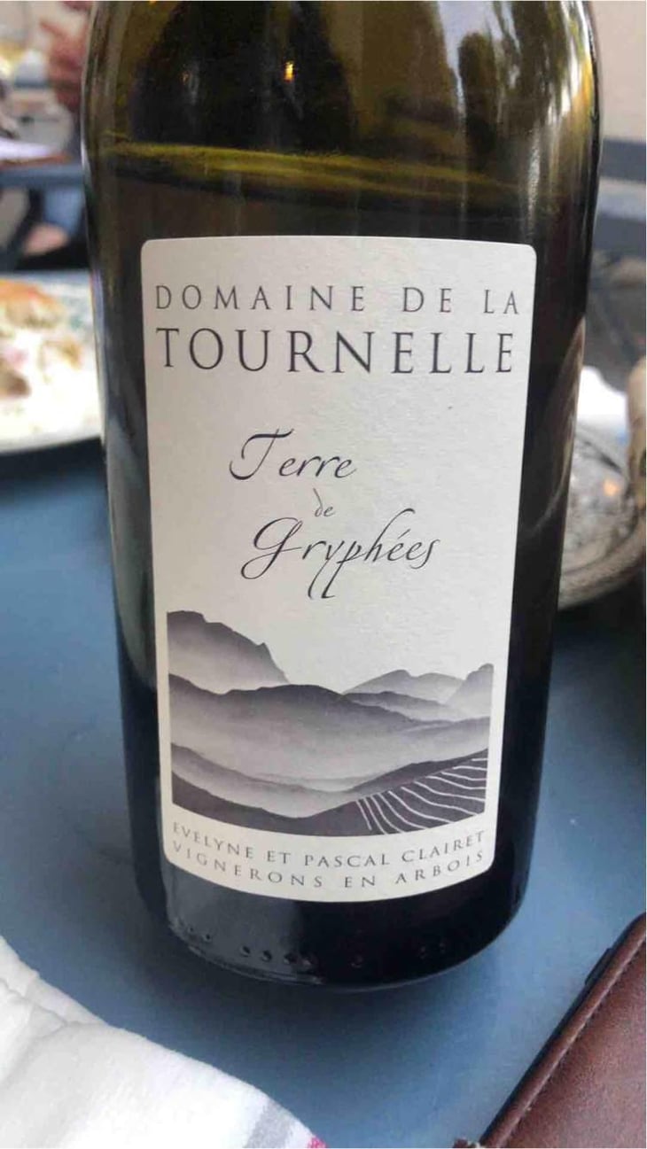 Terre de Gryphées - Domaine de la Tournelle - Evelyne Clairet 