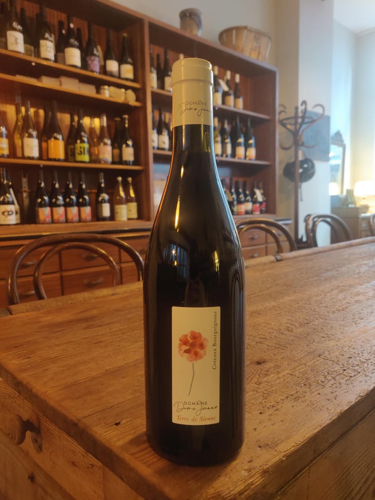 Terre De Sienne - Domaine Dame Jeanne - Jeanne Piollot 