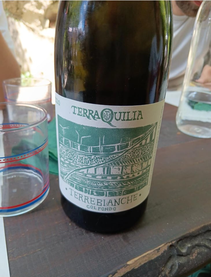 Terrebianche col fondo - TerraQuilia Società Agricola S.S. - Romano & Giorgia Mattioli 