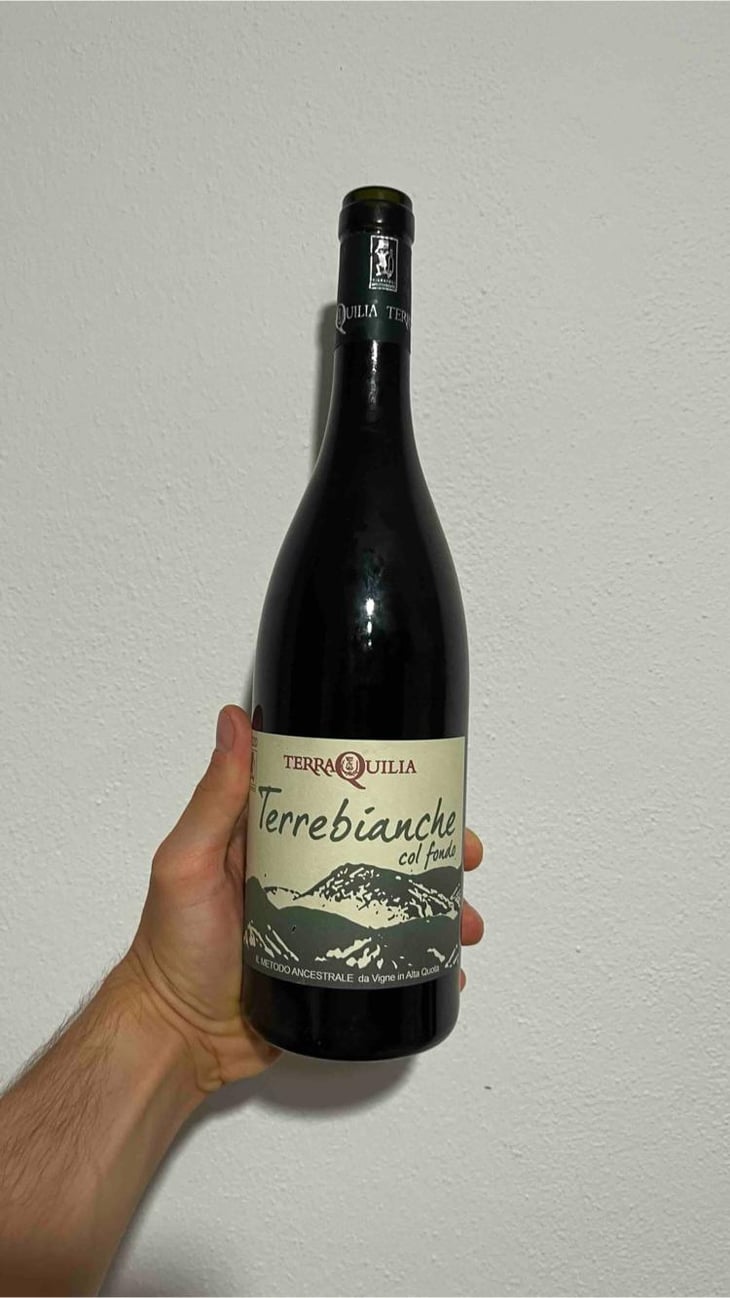 Terrebianche col fondo - TerraQuilia Società Agricola S.S. - Romano & Giorgia Mattioli 
