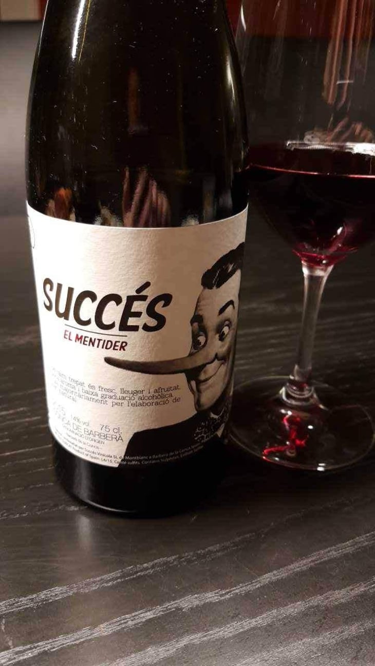 La Cuca de Llum - Celler Succés Vinícola - Mariona Vendrell & Albert Canela 