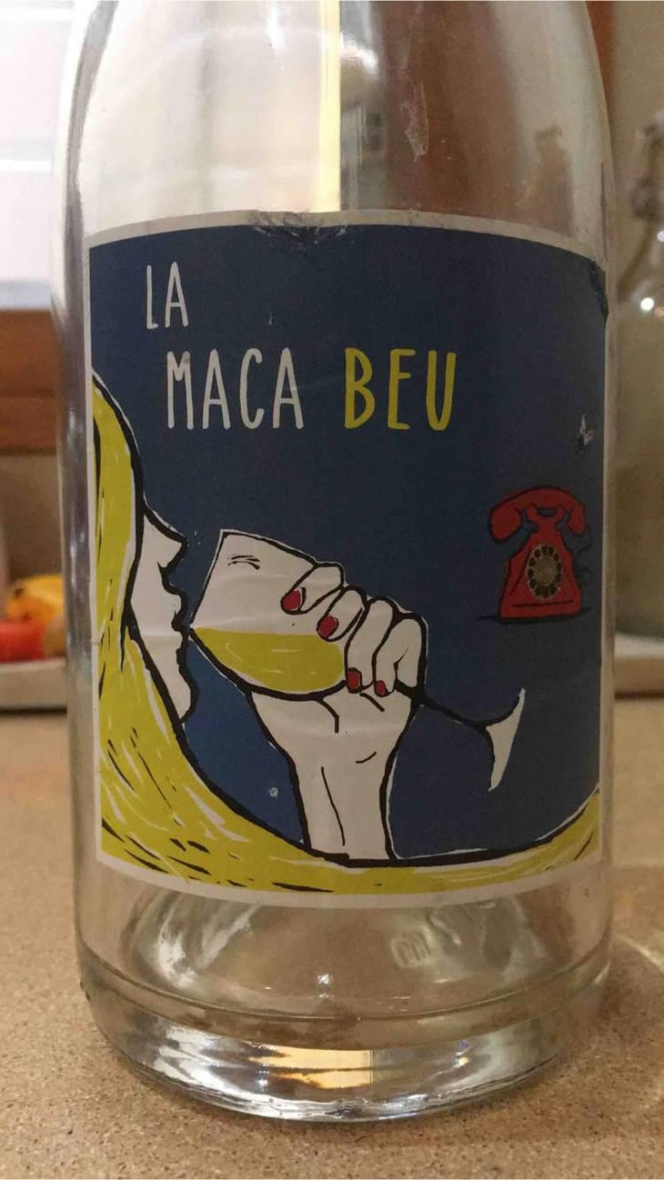 La Macabeu - Les Cantarelles - Nuria Renom Suárez 