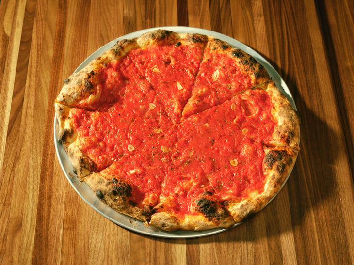 The Tomato - Decades Pizza - 774312