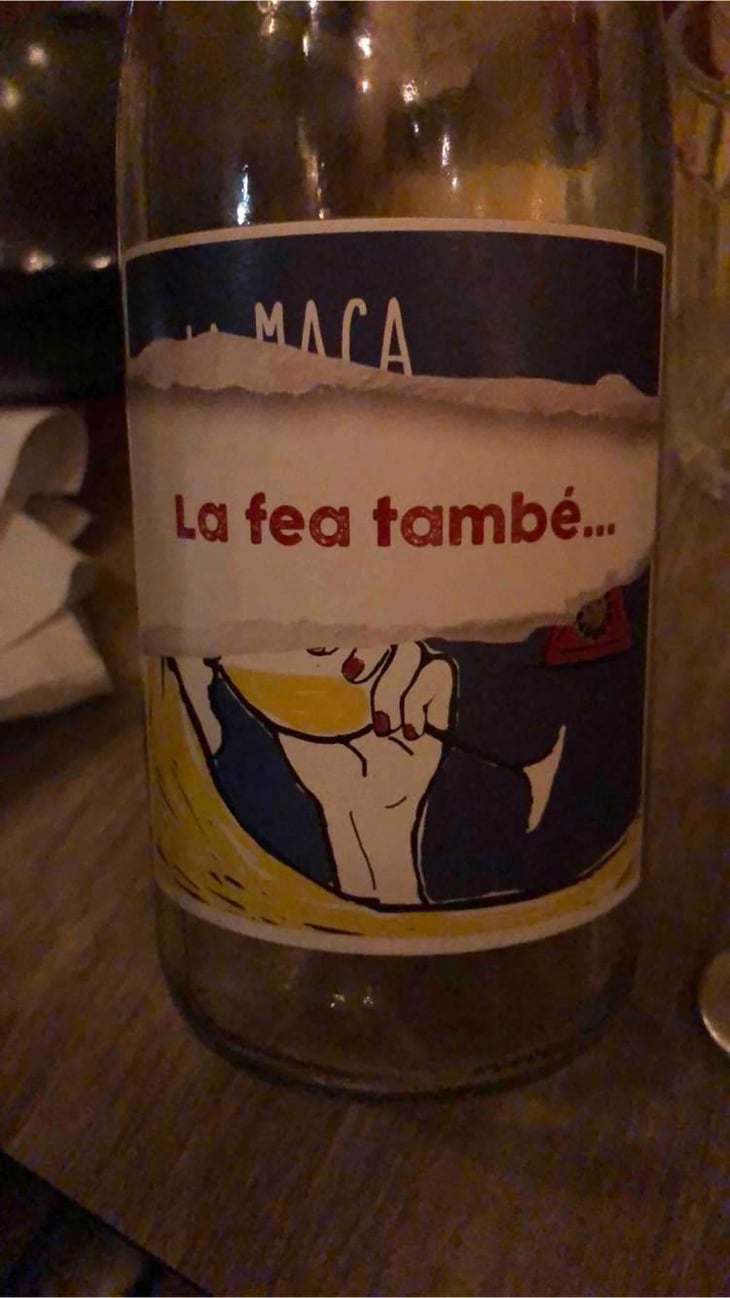 La Fea També - Les Cantarelles - Nuria Renom Suárez 