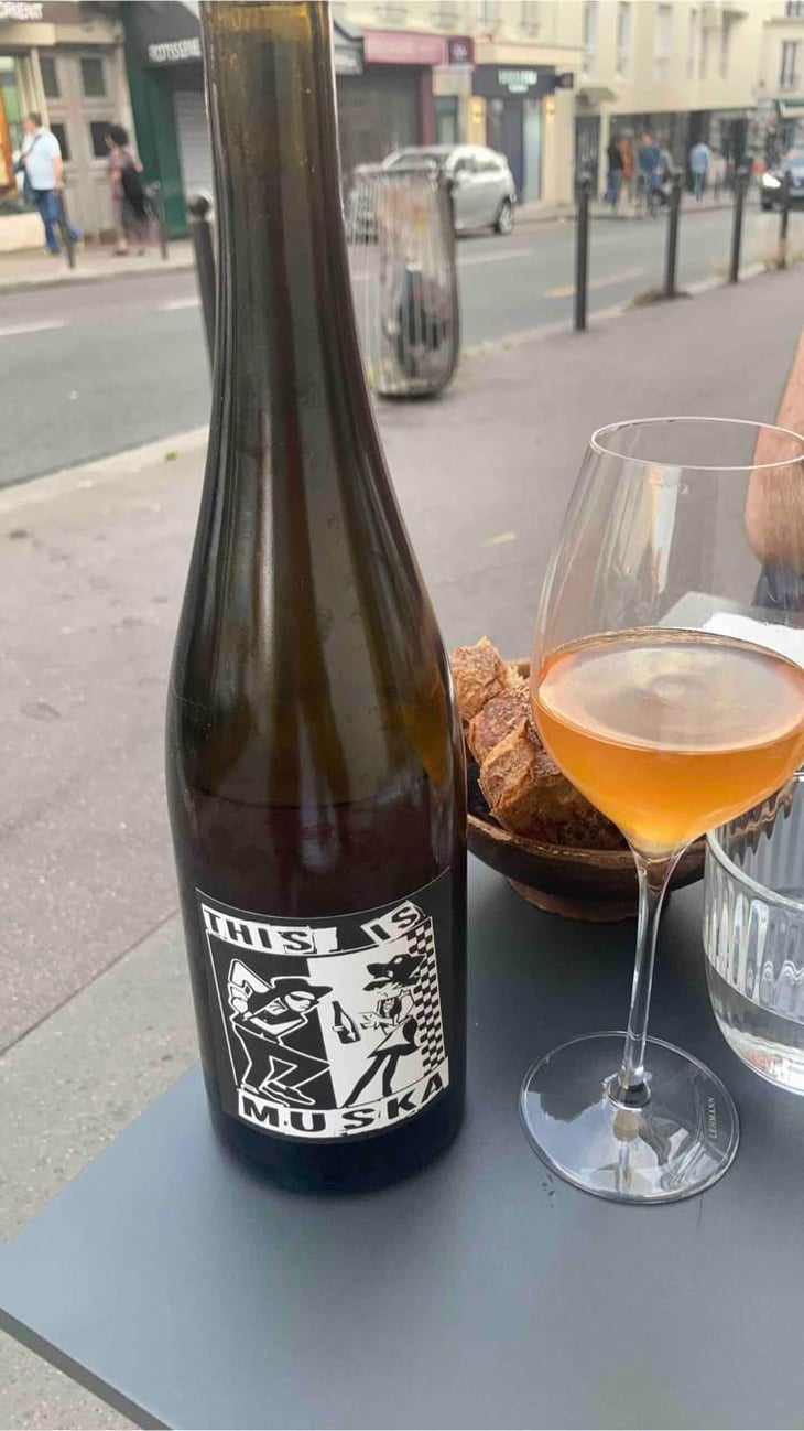 This Is Muska - Domaine in Black - Lambert Spielmann 