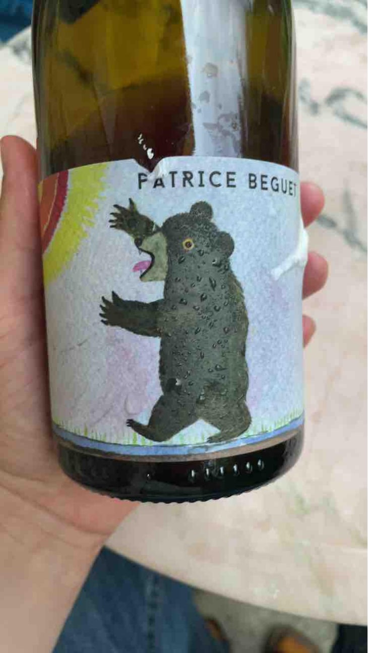 Three Views of a Secret - Domaine Hughes-Beguet - Caroline & Patrice Hughes Béguet -2019
