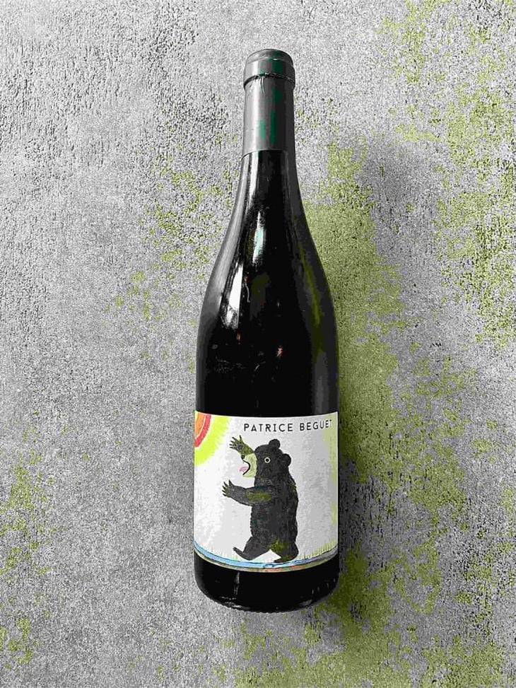 Three Views of a Secret - Domaine Hughes-Beguet - Caroline & Patrice Hughes Béguet -2019