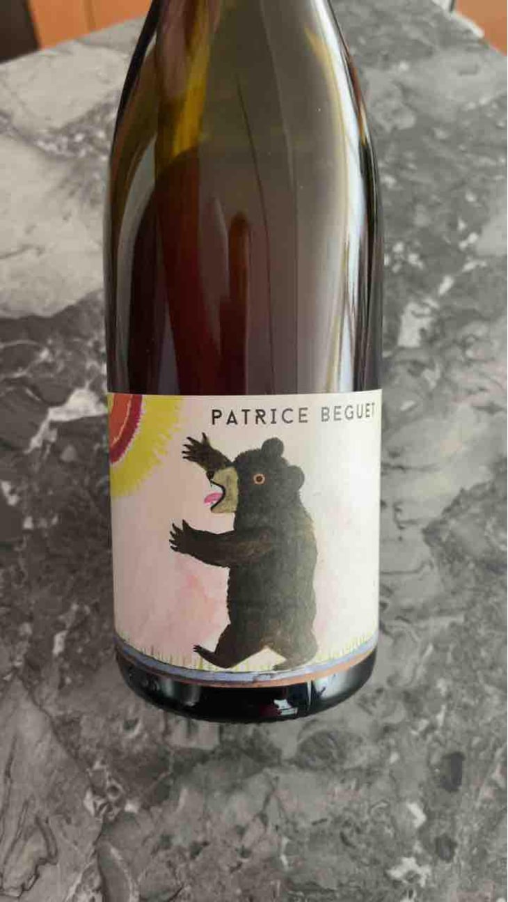 Three Views of a Secret - Domaine Hughes-Beguet - Caroline & Patrice Hughes Béguet -2019