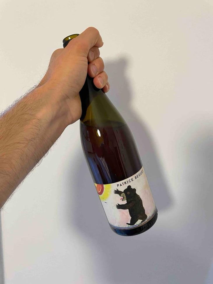 Three Views of a Secret - Domaine Hughes-Beguet - Caroline & Patrice Hughes Béguet -2019
